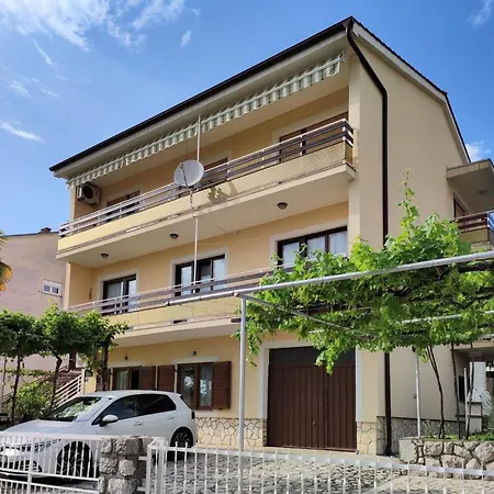 Ferienwohnung Fur 5 Personen In Crikvenica, Kvarner Bucht - B43113 * Цриквеница