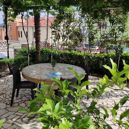 Ferienwohnung Fur 5 Personen In Crikvenica, Kvarner Bucht - B43113 Апартаменты *