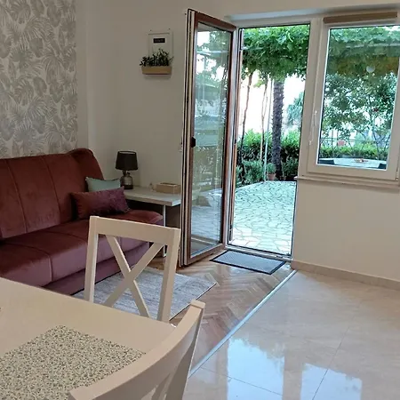 Ferienwohnung Fur 5 Personen In Crikvenica, Kvarner Bucht - B43113 Цриквеница